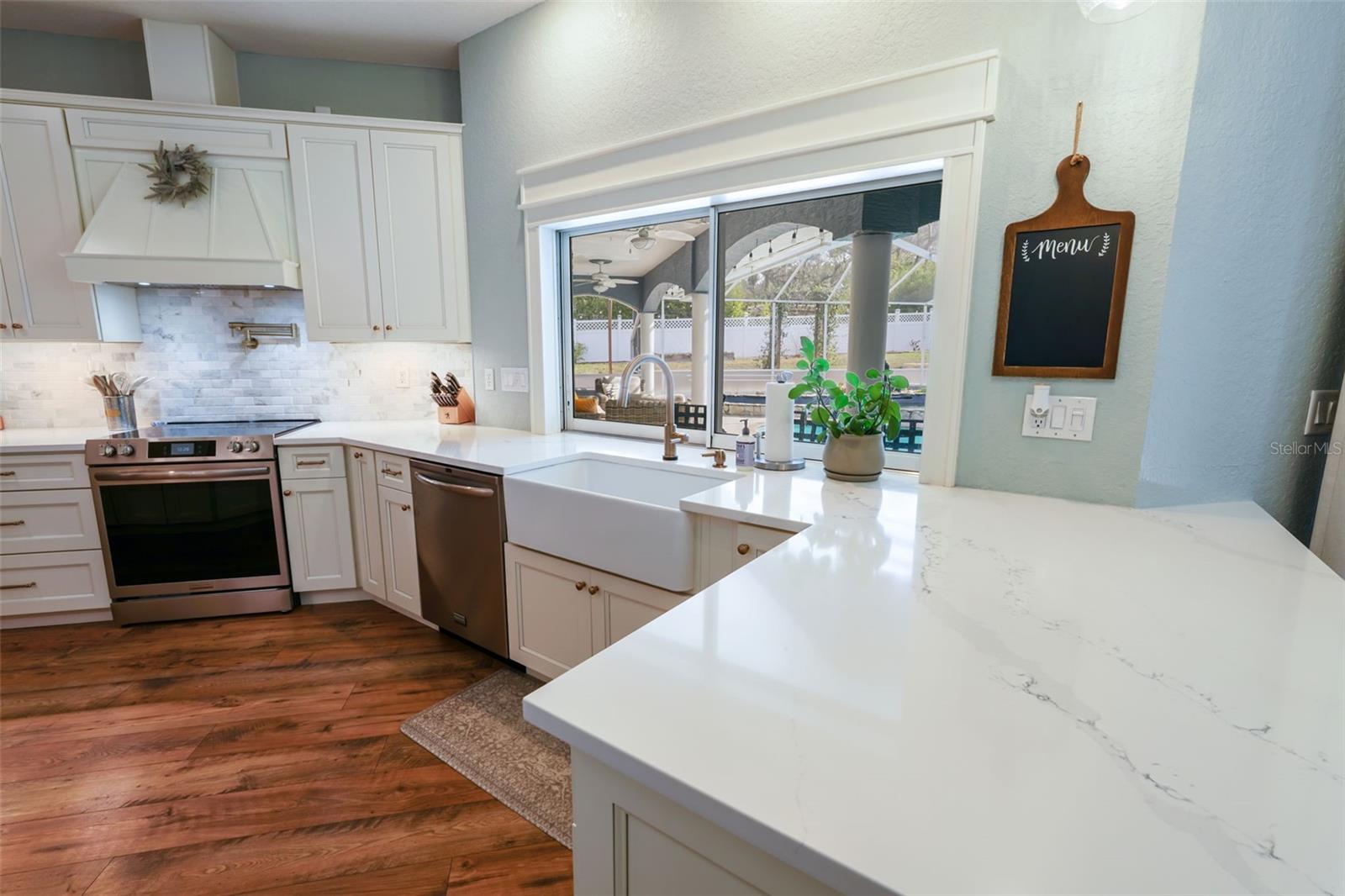 Image 11 of 83 For 11420 Chalk Farm Road