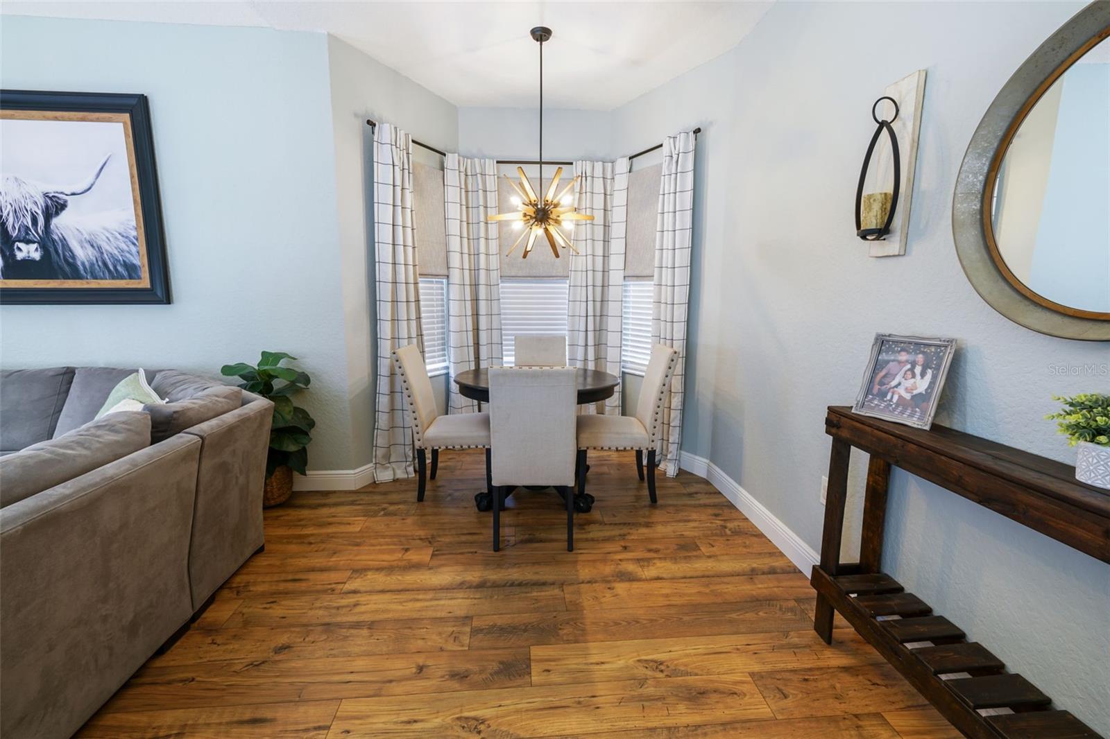 Image 14 of 83 For 11420 Chalk Farm Road