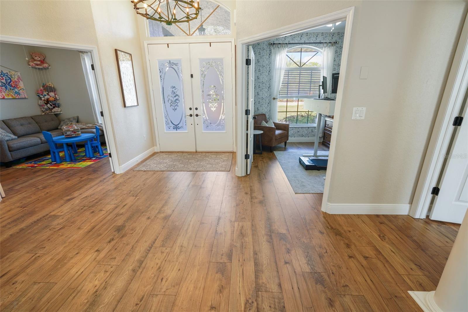 Image 16 of 83 For 11420 Chalk Farm Road