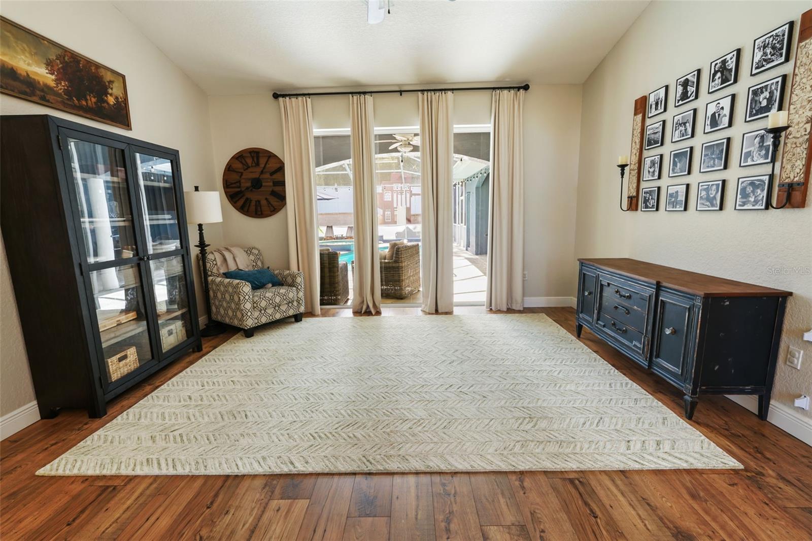 Image 19 of 83 For 11420 Chalk Farm Road