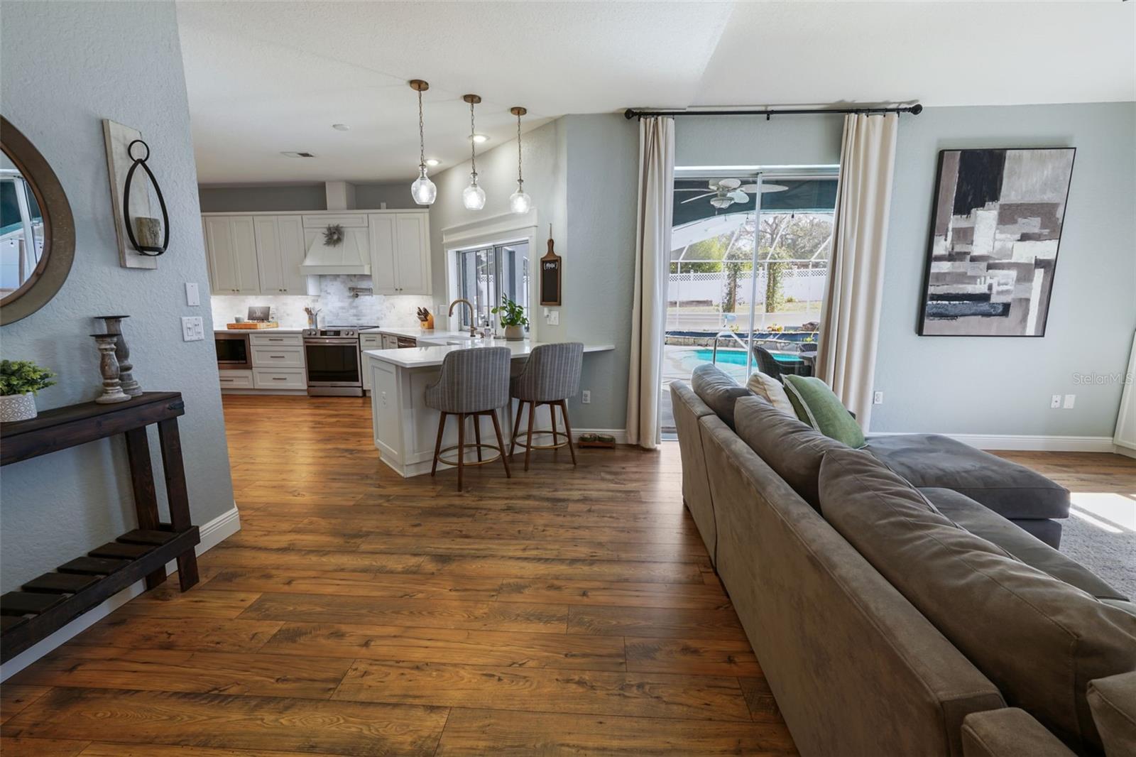 Image 28 of 83 For 11420 Chalk Farm Road