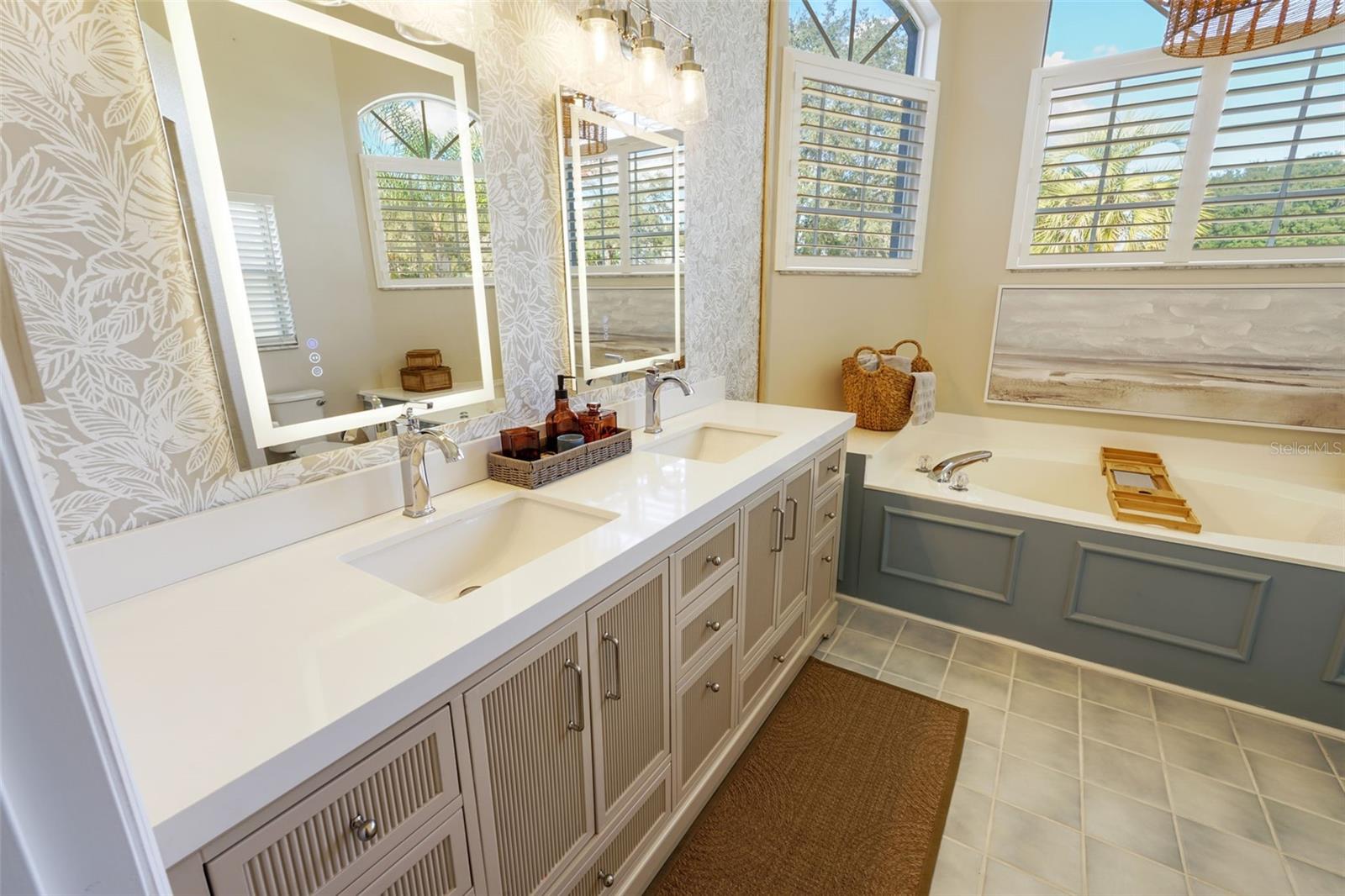 Image 37 of 83 For 11420 Chalk Farm Road