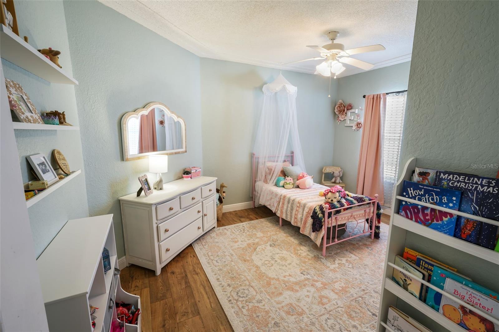 Image 43 of 83 For 11420 Chalk Farm Road