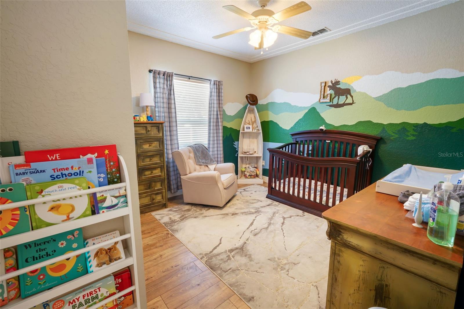 Image 46 of 83 For 11420 Chalk Farm Road