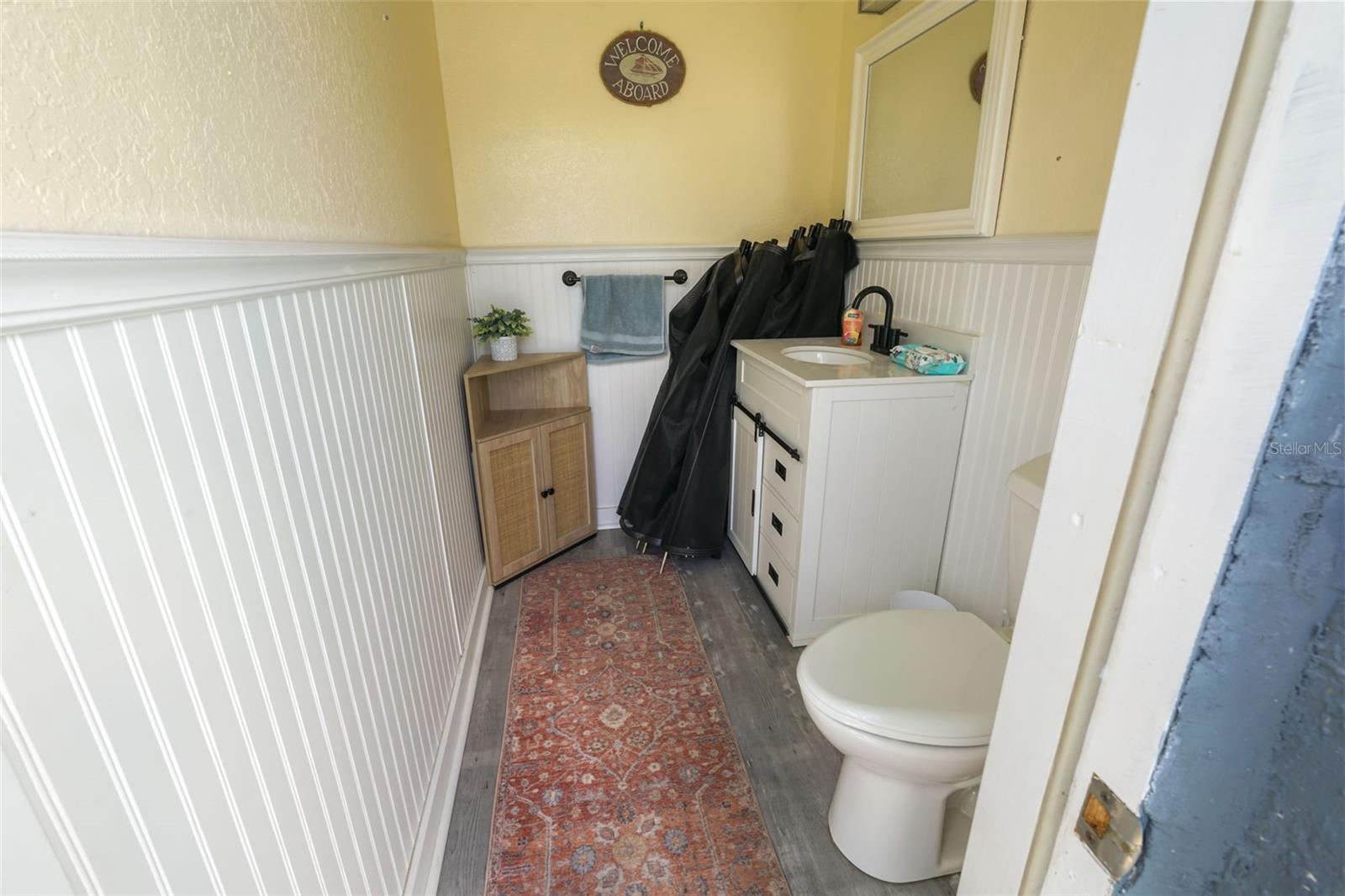 Image 59 of 83 For 11420 Chalk Farm Road