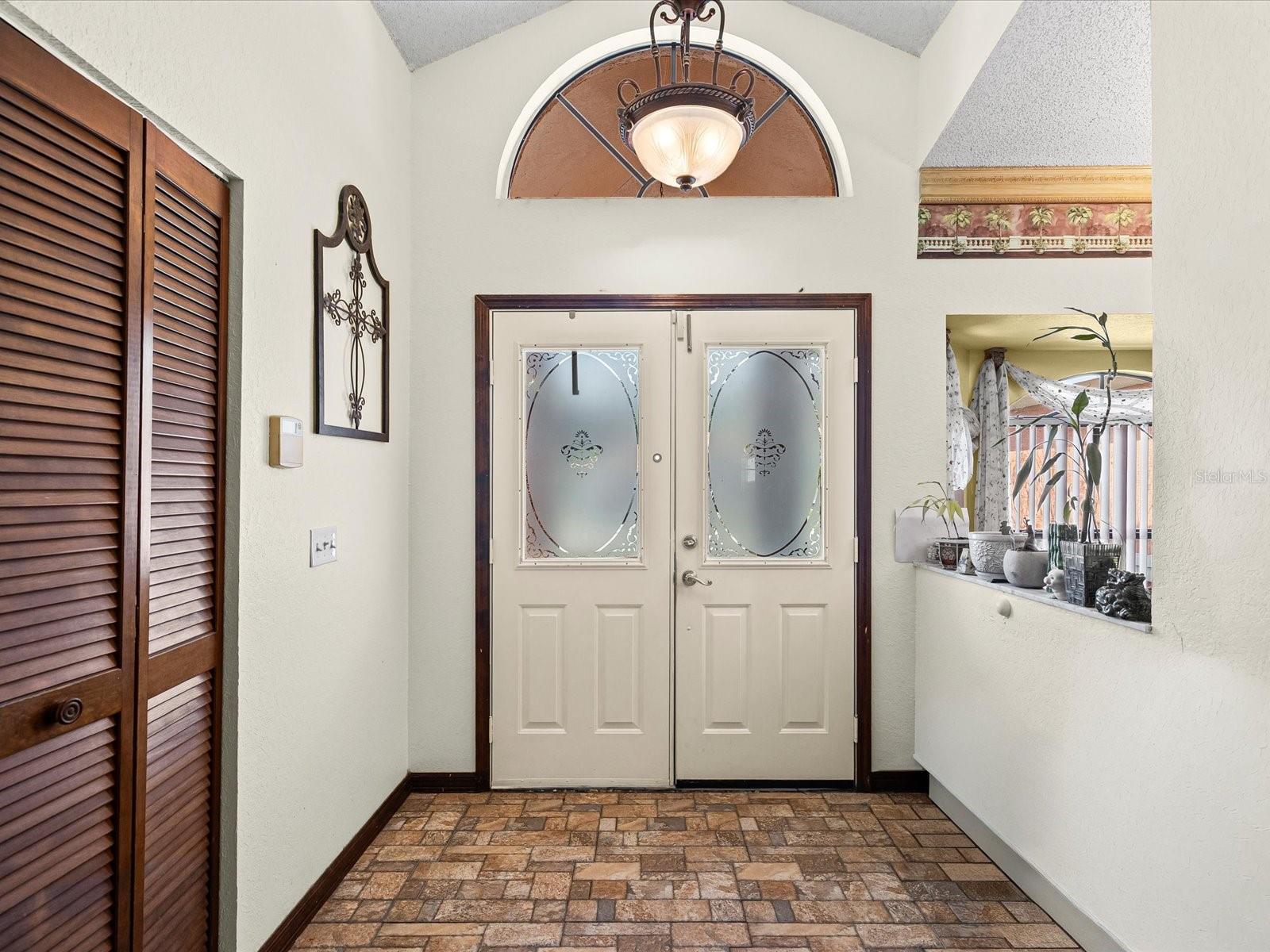 Image 25 of 38 For 18824 Parade Road