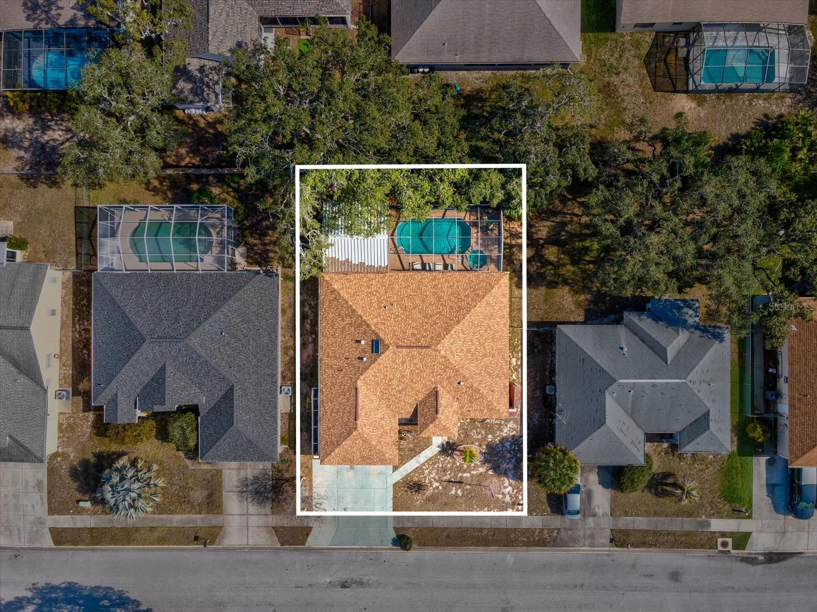 Image 31 of 38 For 18824 Parade Road