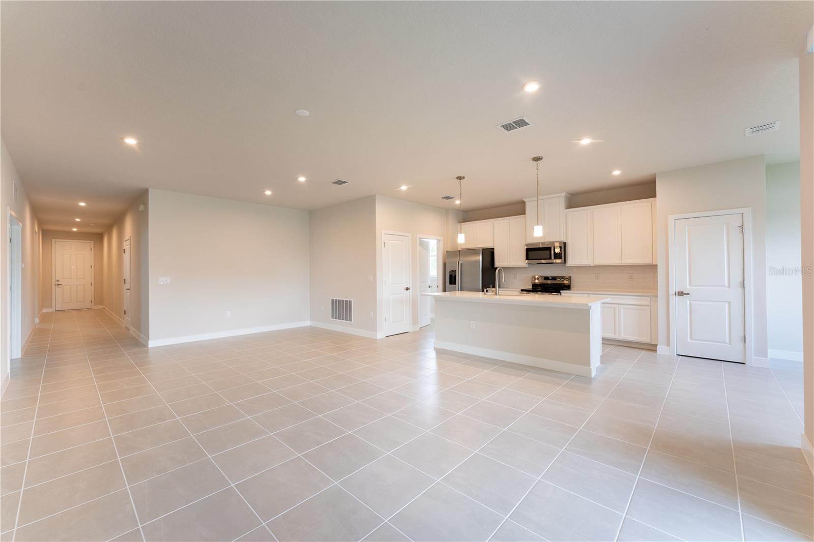 Image 3 of 24 For 3135 Tiger Palm Way