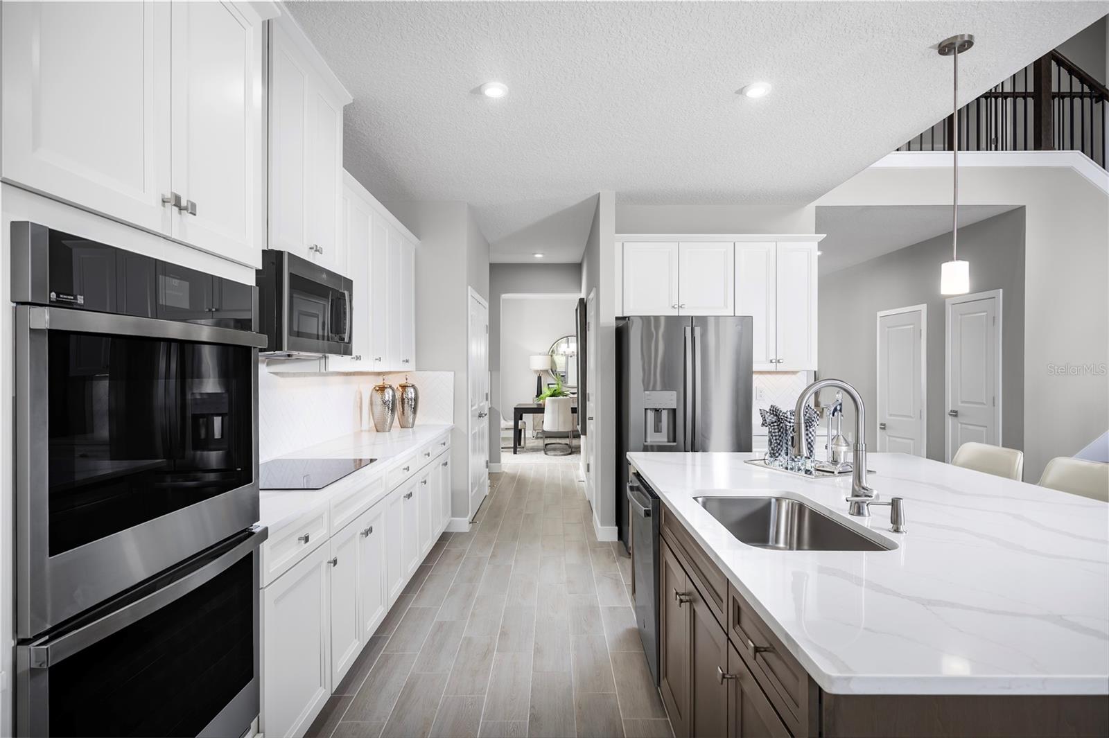 Image 4 of 20 For 3070 Tiger Palm Way