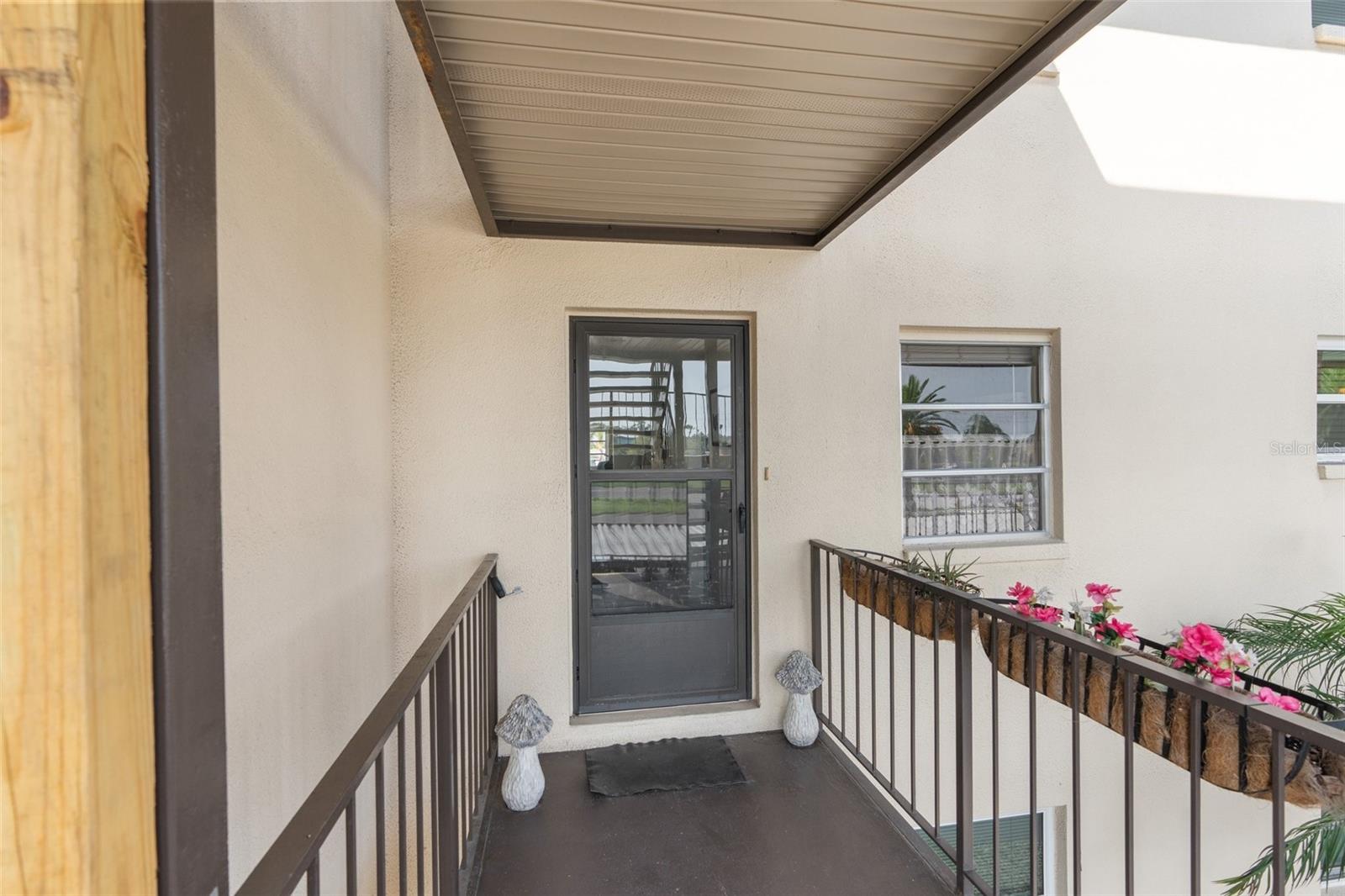 Image 4 of 20 For 4632 Marine Parkway 208