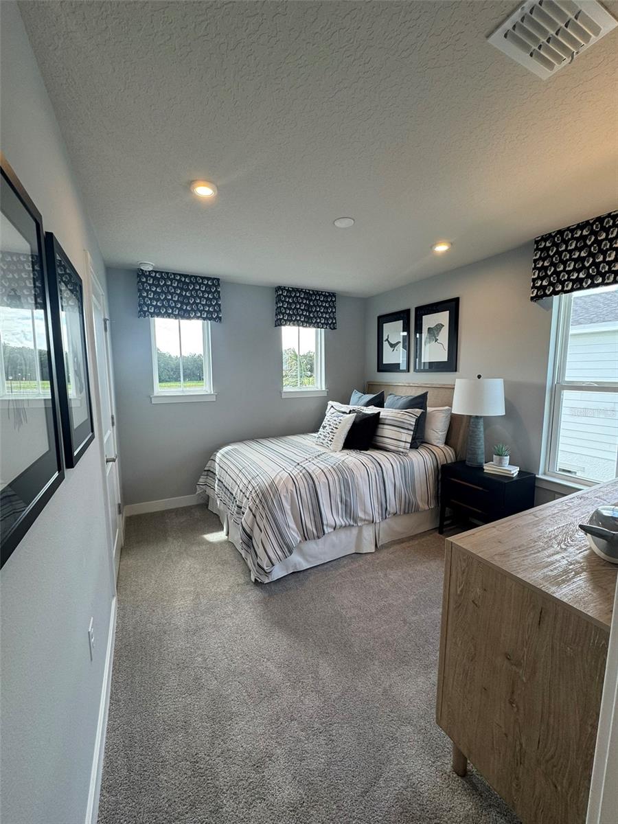 Image 11 of 17 For 2035 Mallard Boulevard