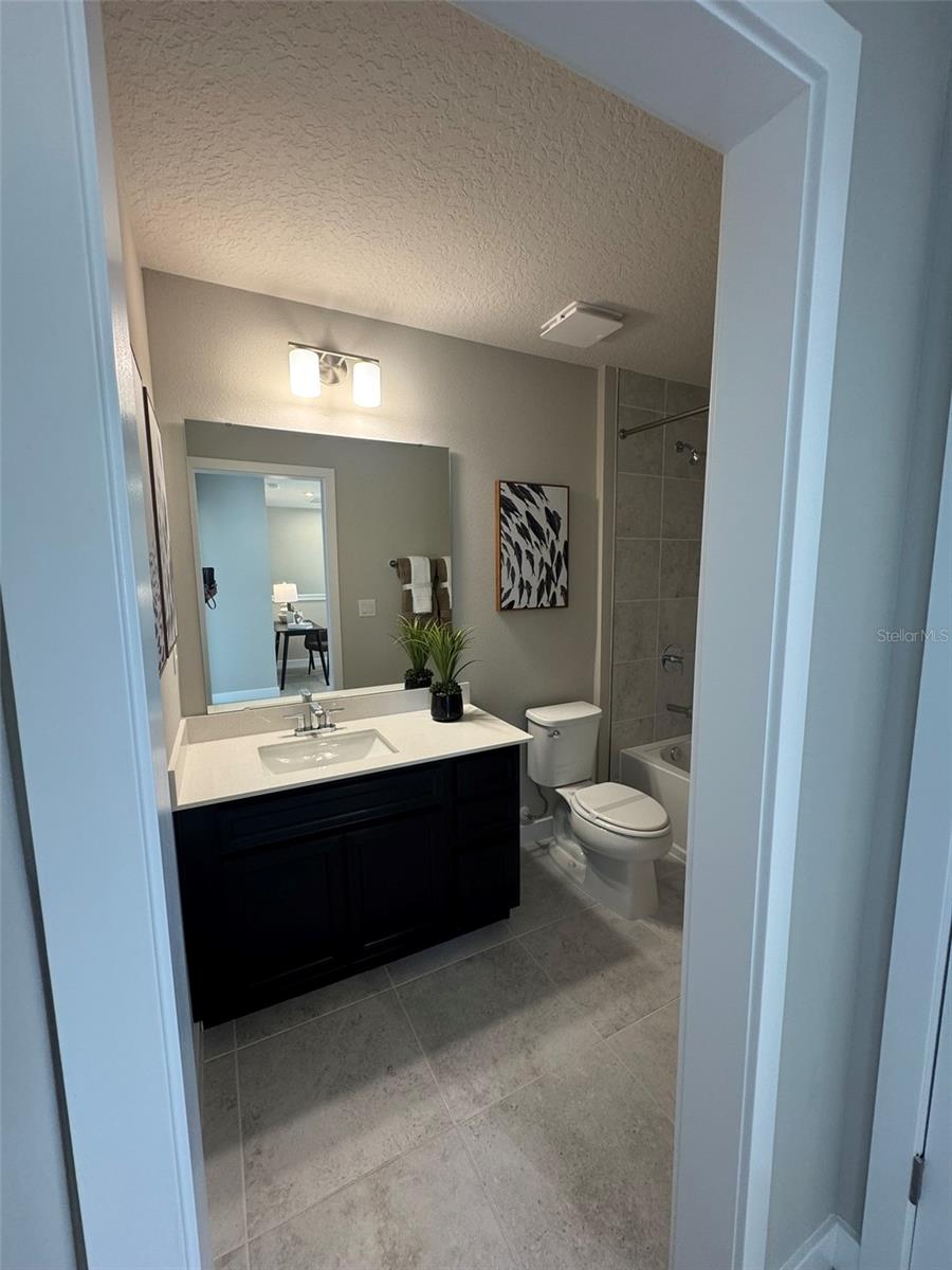 Image 14 of 17 For 2035 Mallard Boulevard