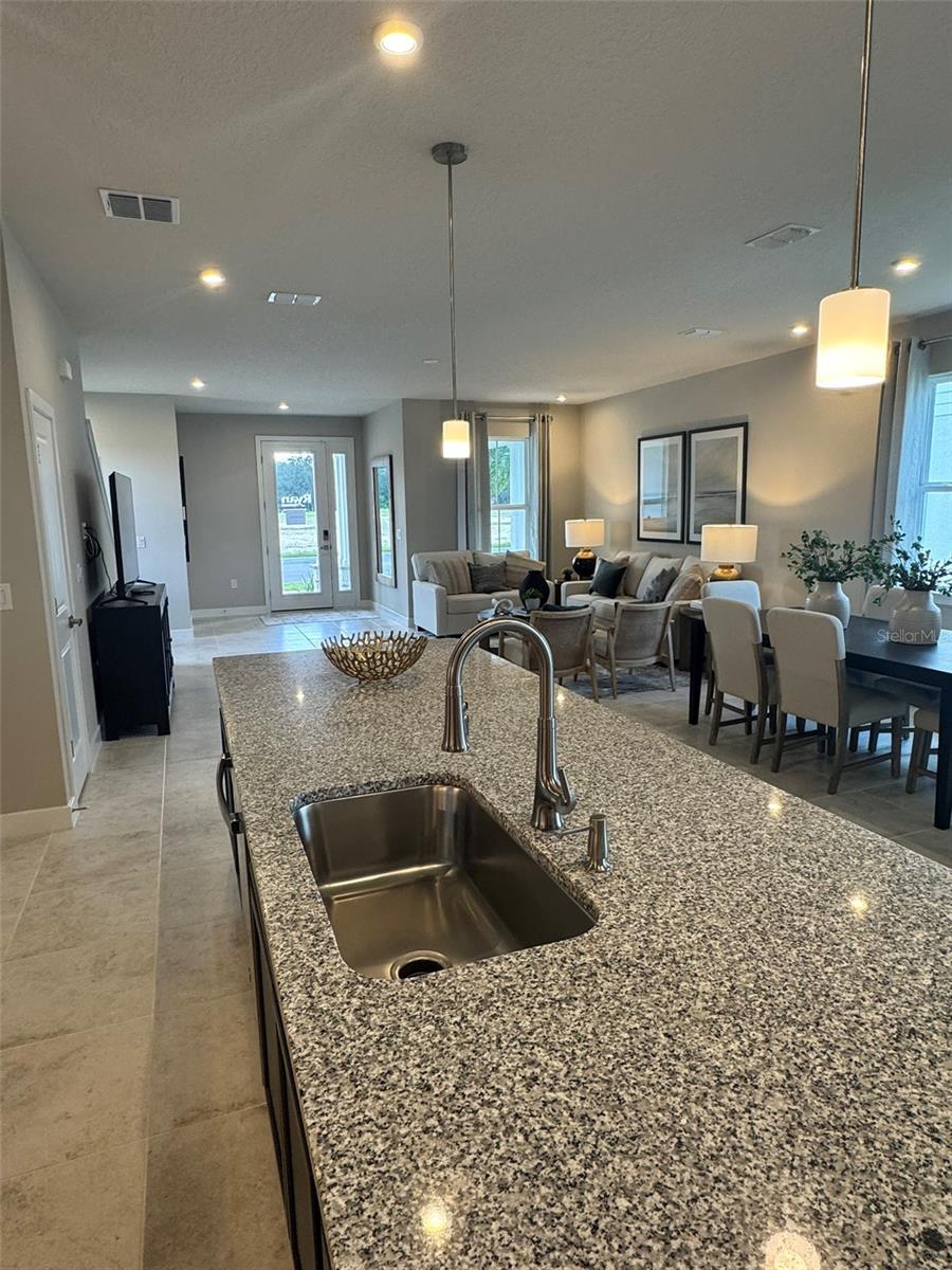 Image 4 of 17 For 2035 Mallard Boulevard