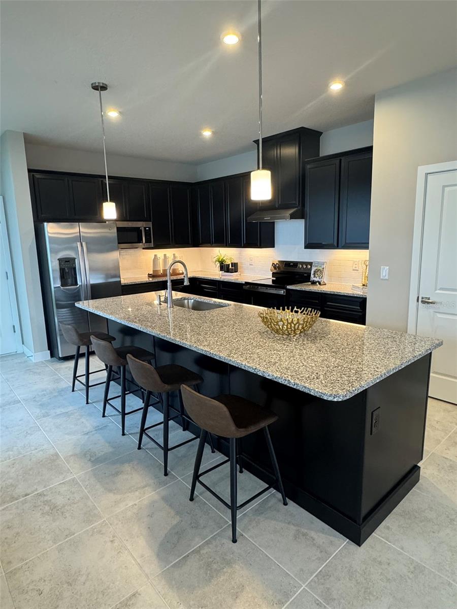 Image 8 of 17 For 2035 Mallard Boulevard