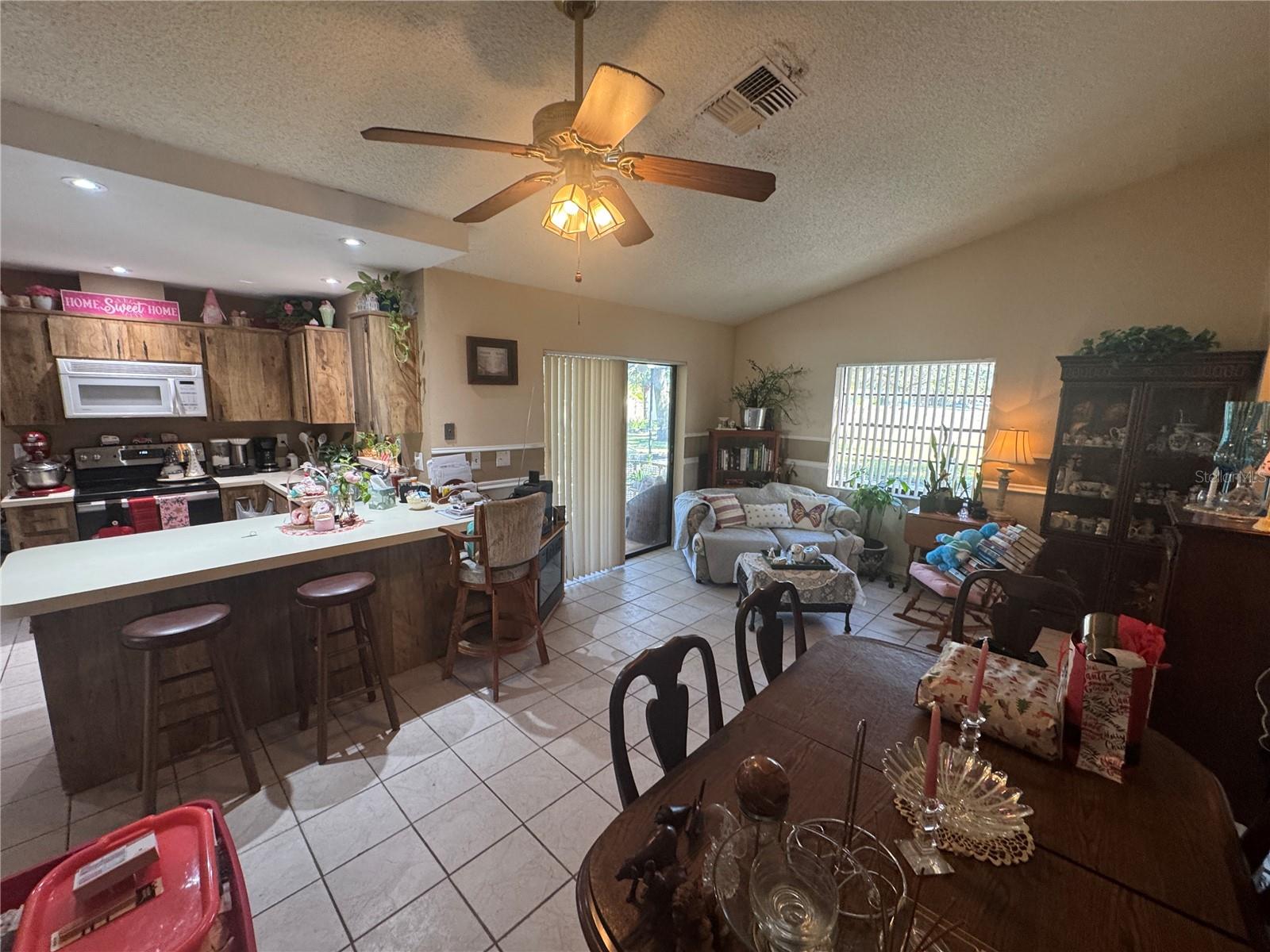 Image 9 of 36 For 2148 Waterfall Drive