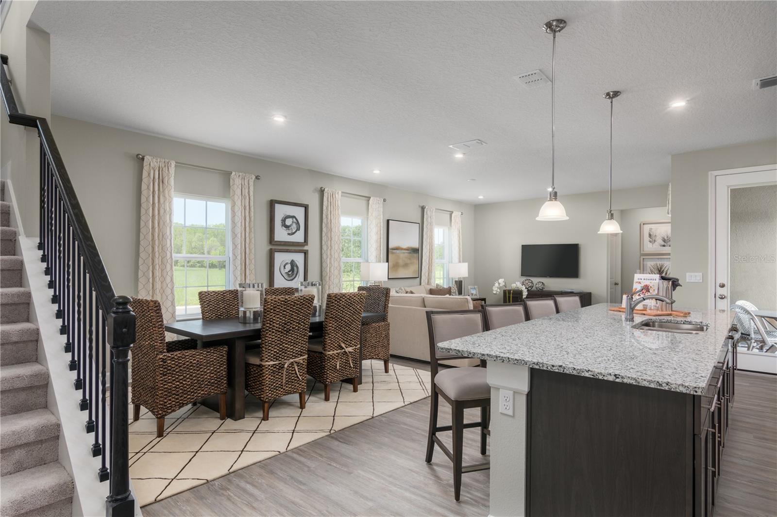 Image 8 of 19 For 2040 Mallard Boulevard