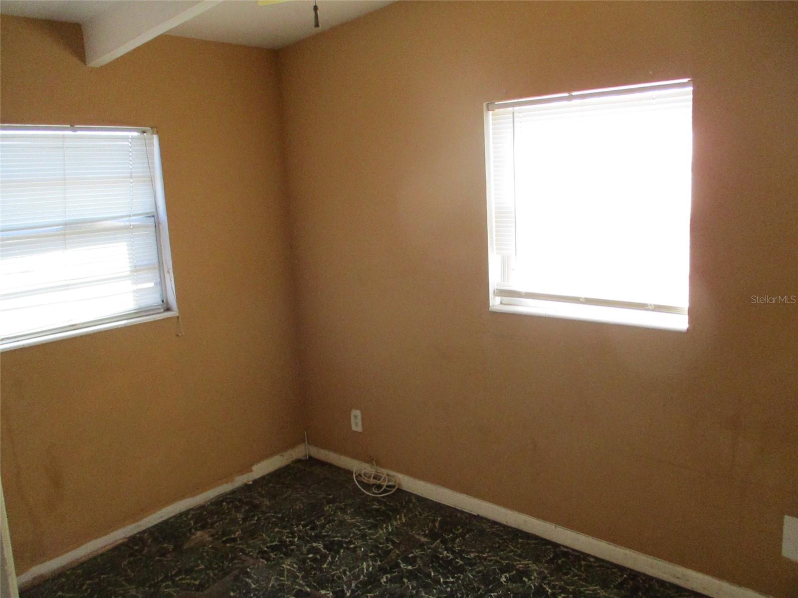 Image 12 of 12 For 5911 Coolidge Avenue