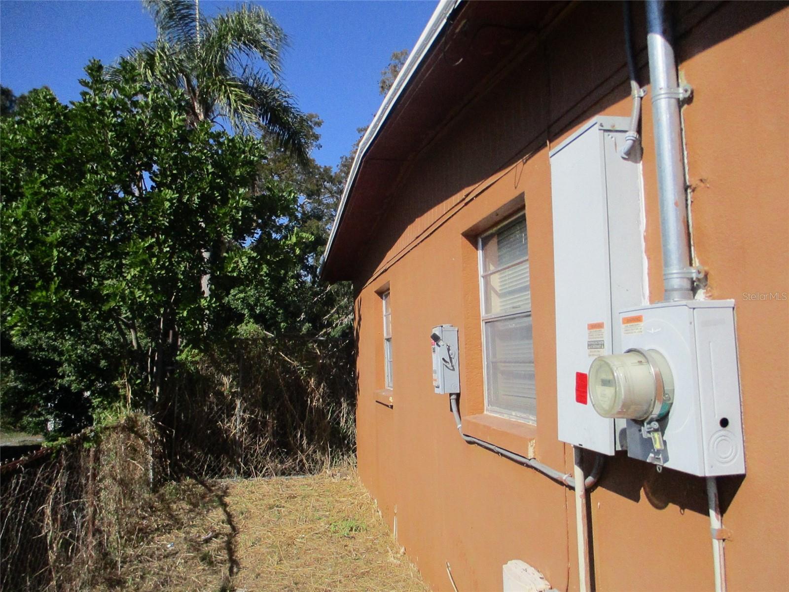 Image 3 of 12 For 5911 Coolidge Avenue