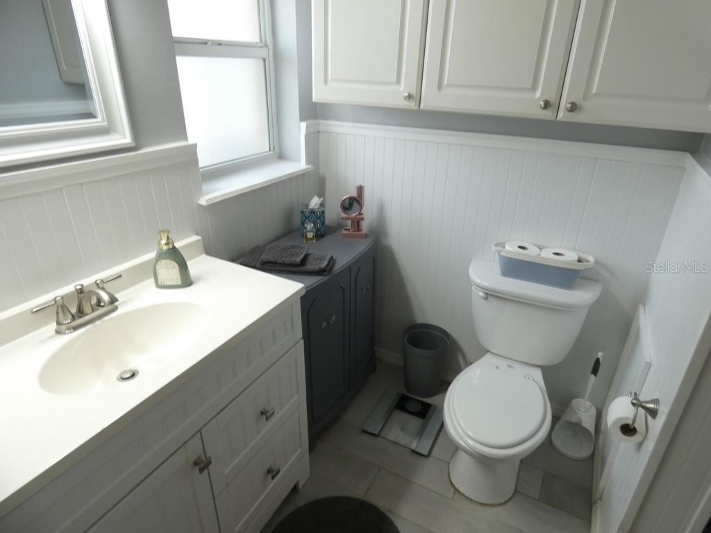 Image 14 of 32 For 7211 Tarrytown Drive