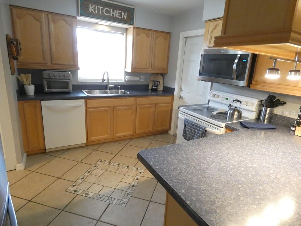 Image 5 of 32 For 7211 Tarrytown Drive