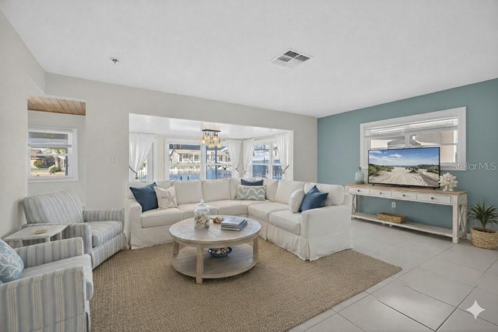 Image 14 of 68 For 4113 Floramar Terrace