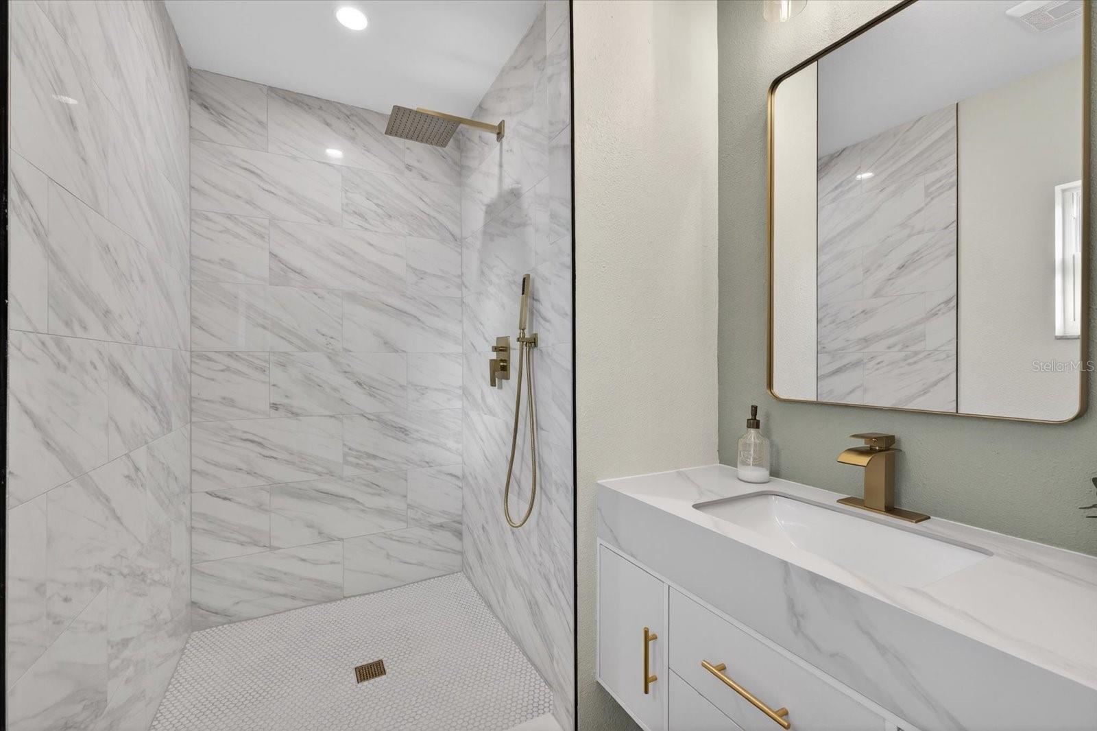 Image 25 of 68 For 4113 Floramar Terrace