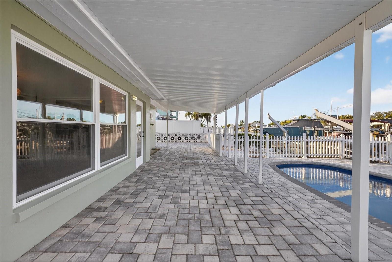 Image 30 of 68 For 4113 Floramar Terrace