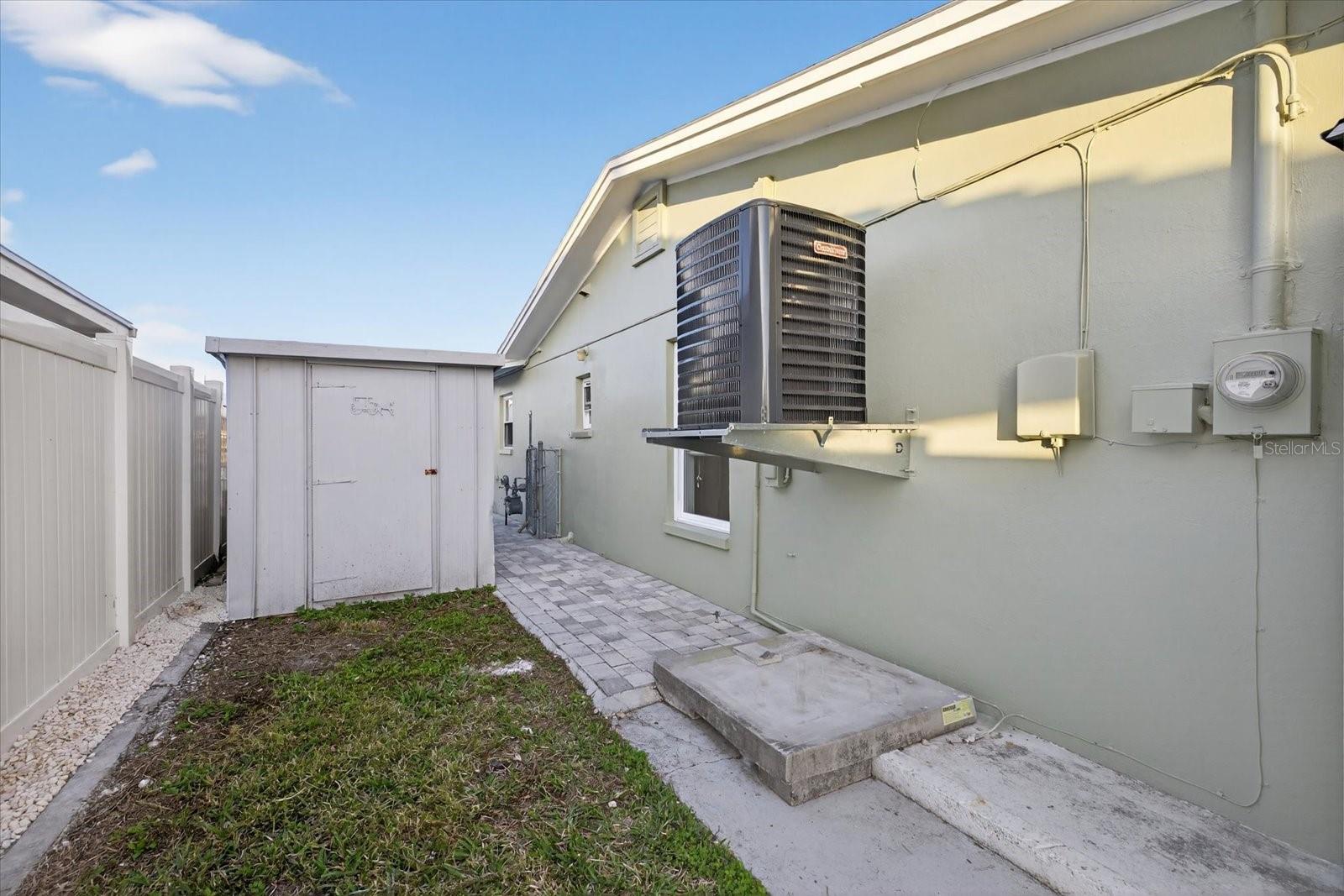 Image 38 of 68 For 4113 Floramar Terrace