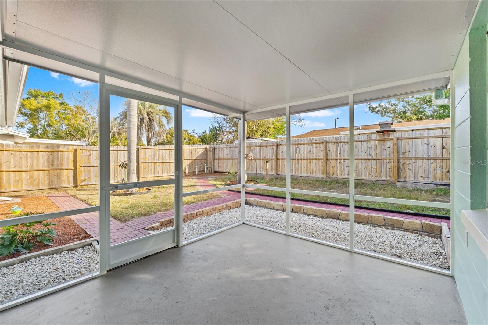 Image 39 of 50 For 4720 Durney Street