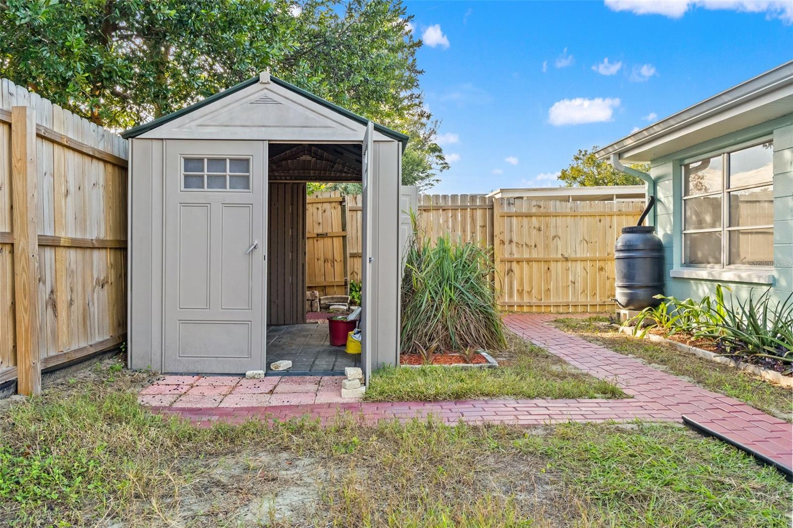 Image 46 of 50 For 4720 Durney Street