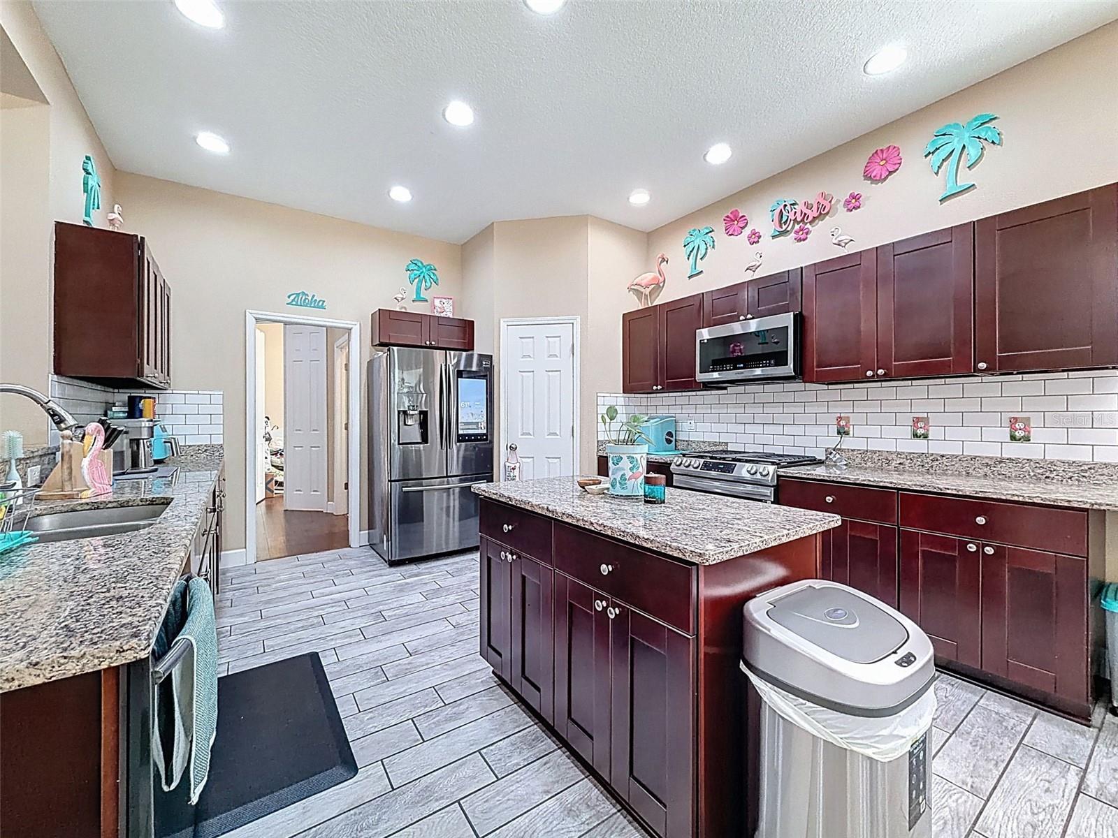 Image 21 of 82 For 9129 Creedmoor Lane