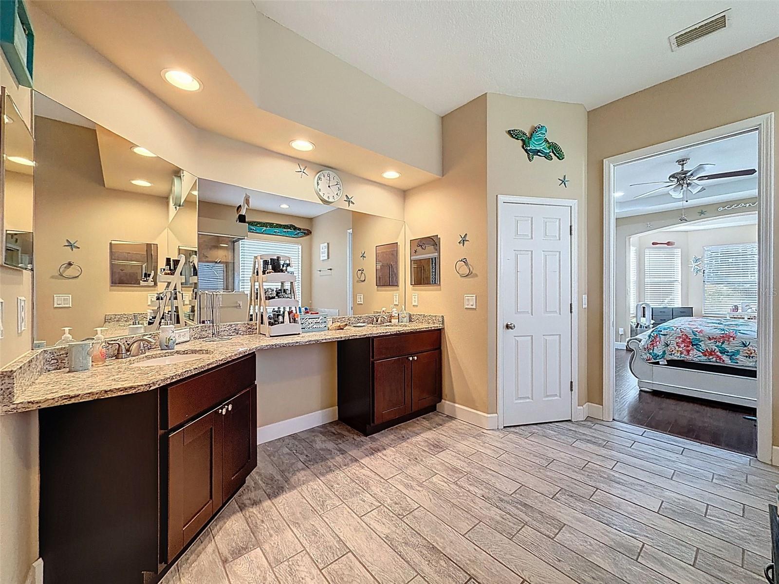 Image 34 of 82 For 9129 Creedmoor Lane