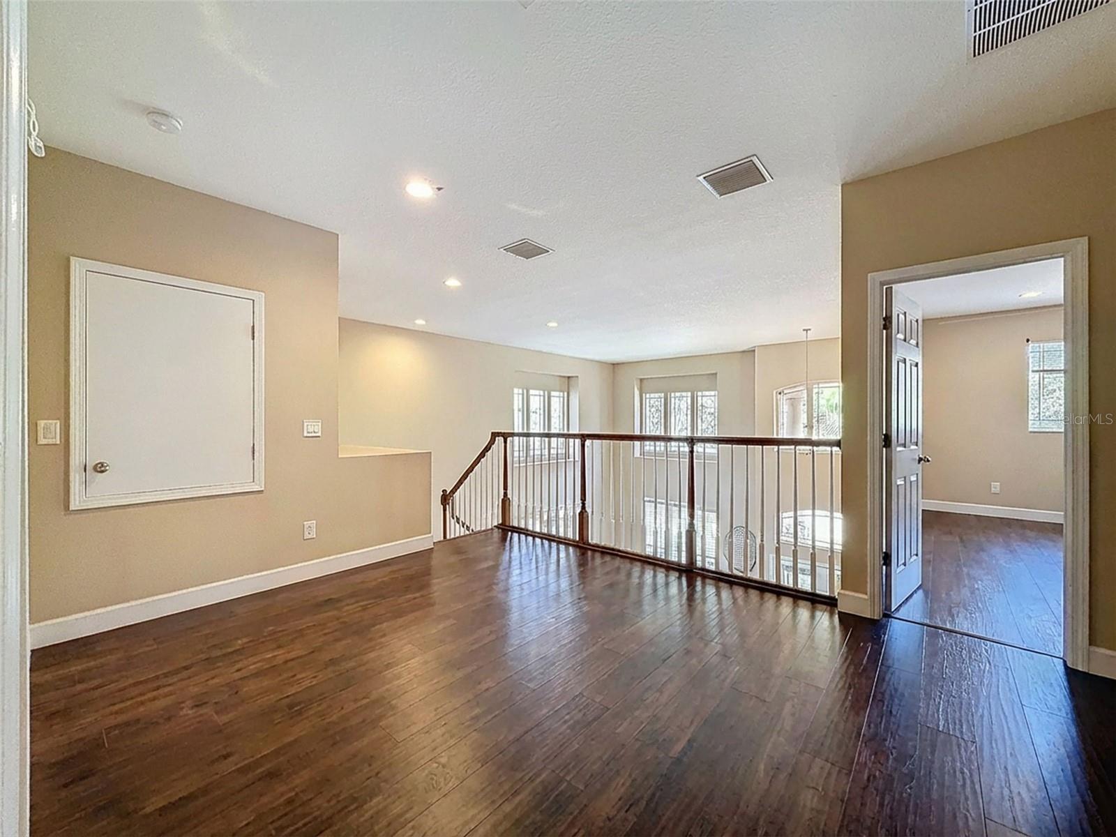 Image 44 of 82 For 9129 Creedmoor Lane