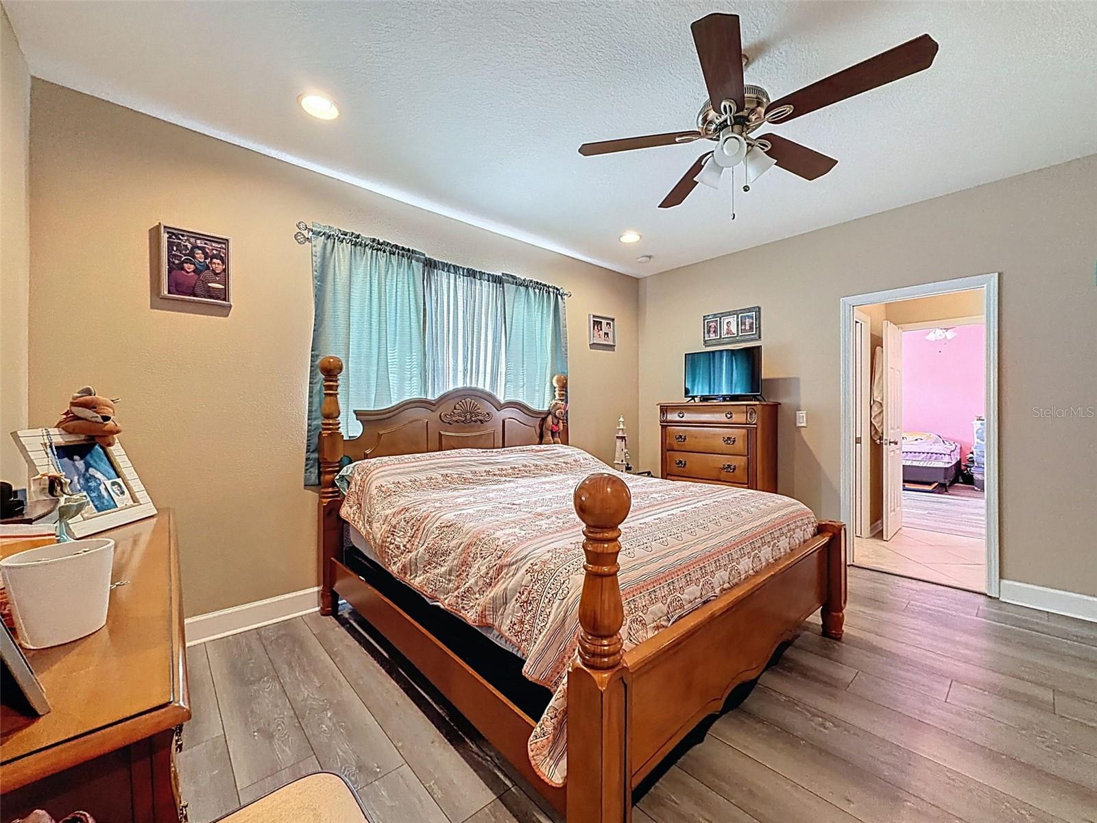 Image 57 of 82 For 9129 Creedmoor Lane