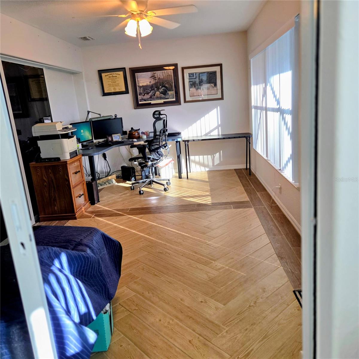 Image 12 of 40 For 16 Meadowlake Circle S