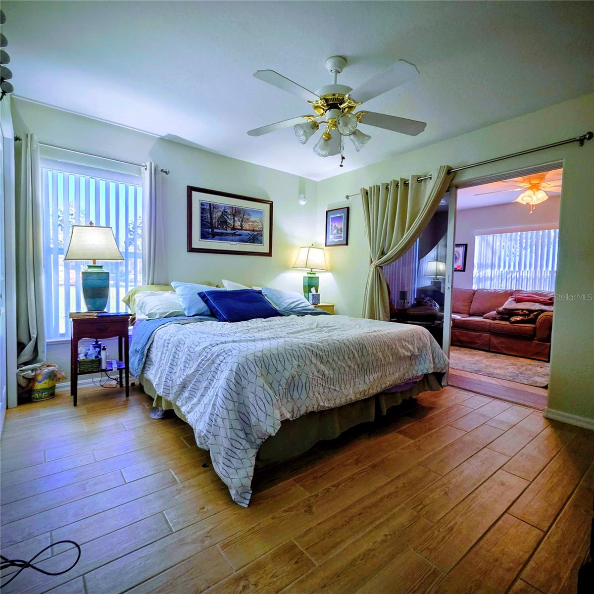 Image 23 of 40 For 16 Meadowlake Circle S