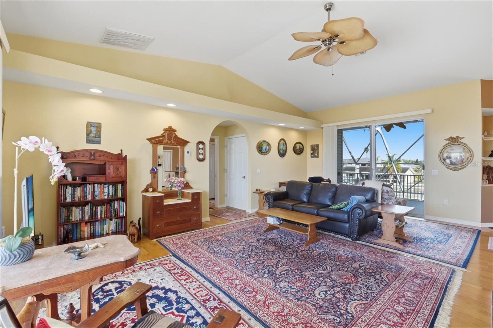 Image 13 of 80 For 13406 Sunfish Drive