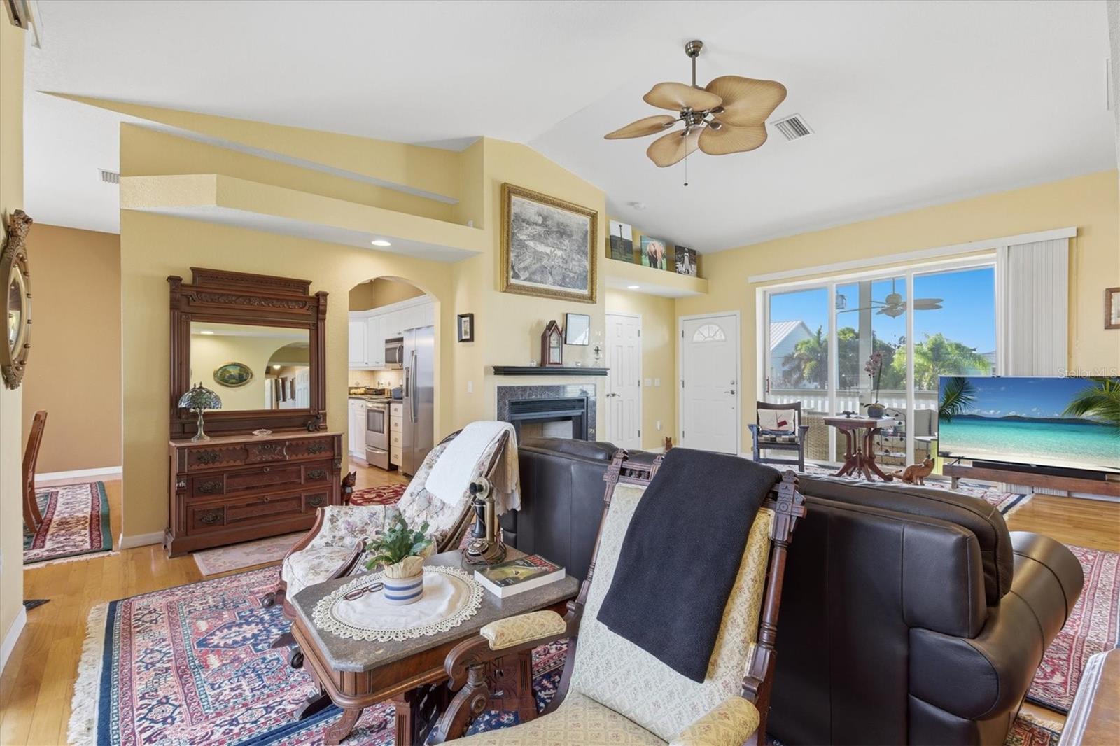 Image 16 of 80 For 13406 Sunfish Drive