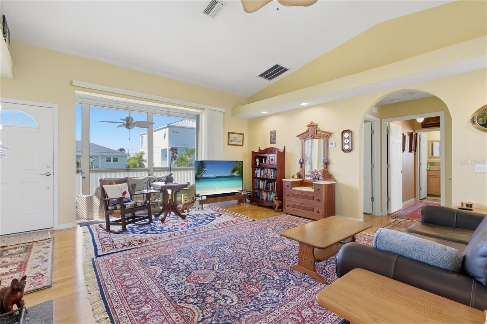 Image 17 of 80 For 13406 Sunfish Drive