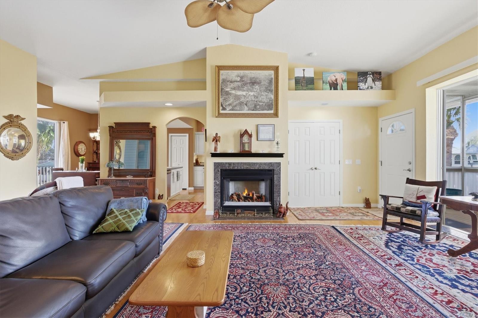 Image 20 of 80 For 13406 Sunfish Drive