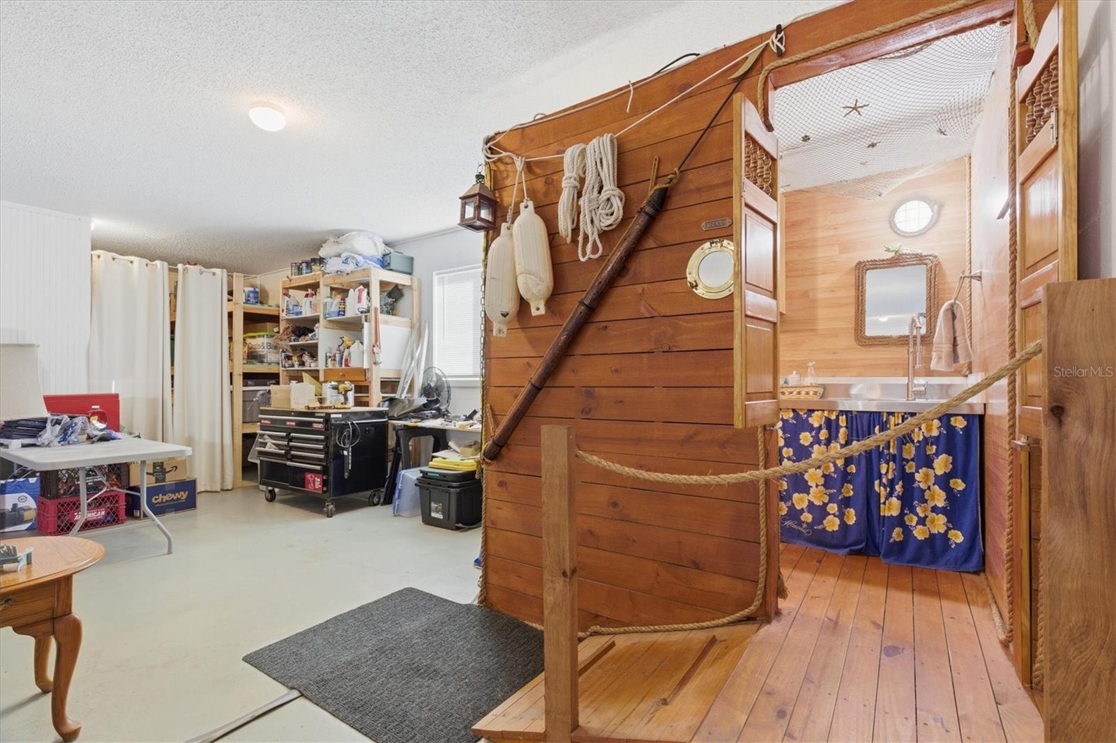 Image 49 of 80 For 13406 Sunfish Drive