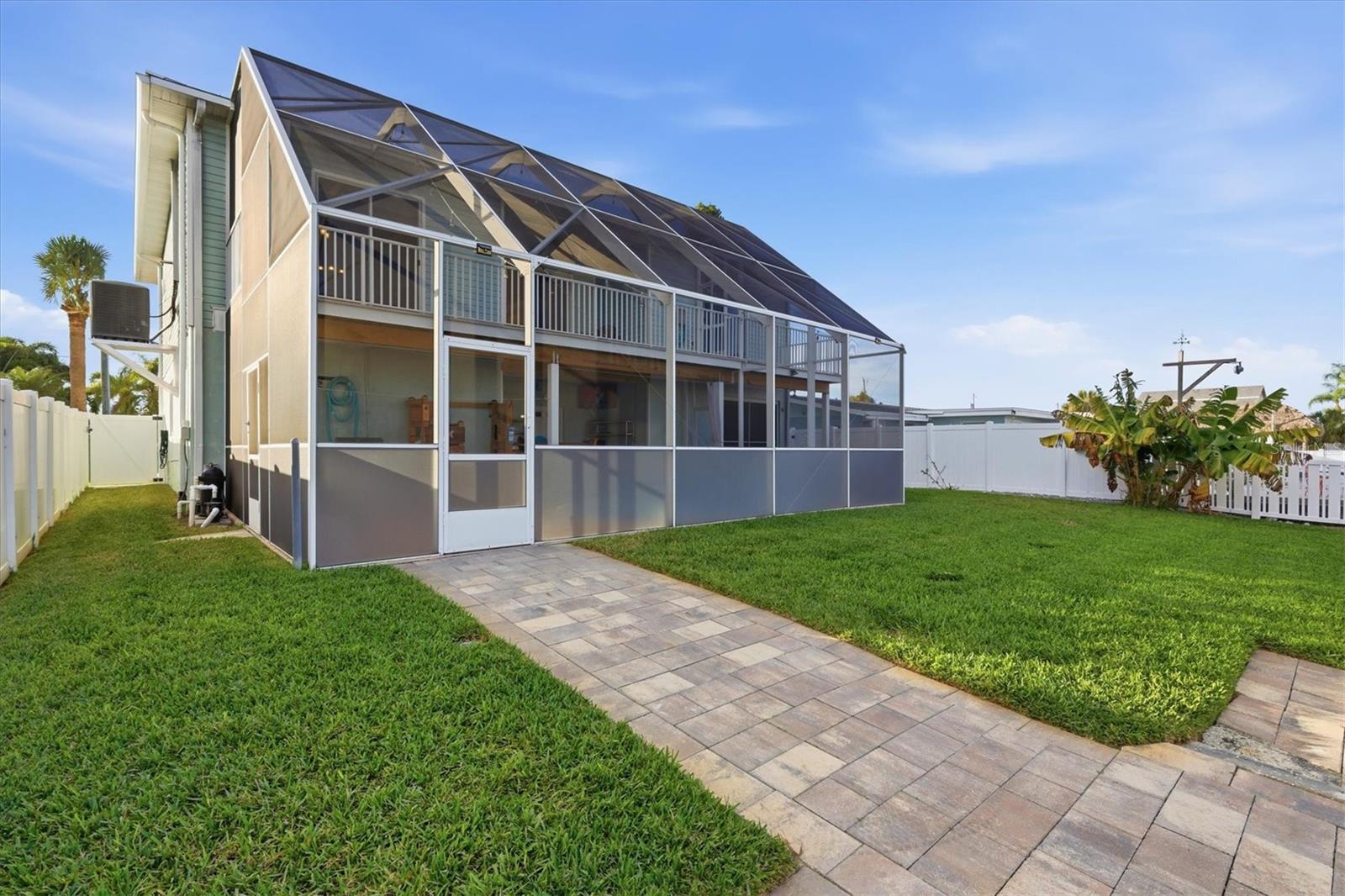 Image 64 of 80 For 13406 Sunfish Drive