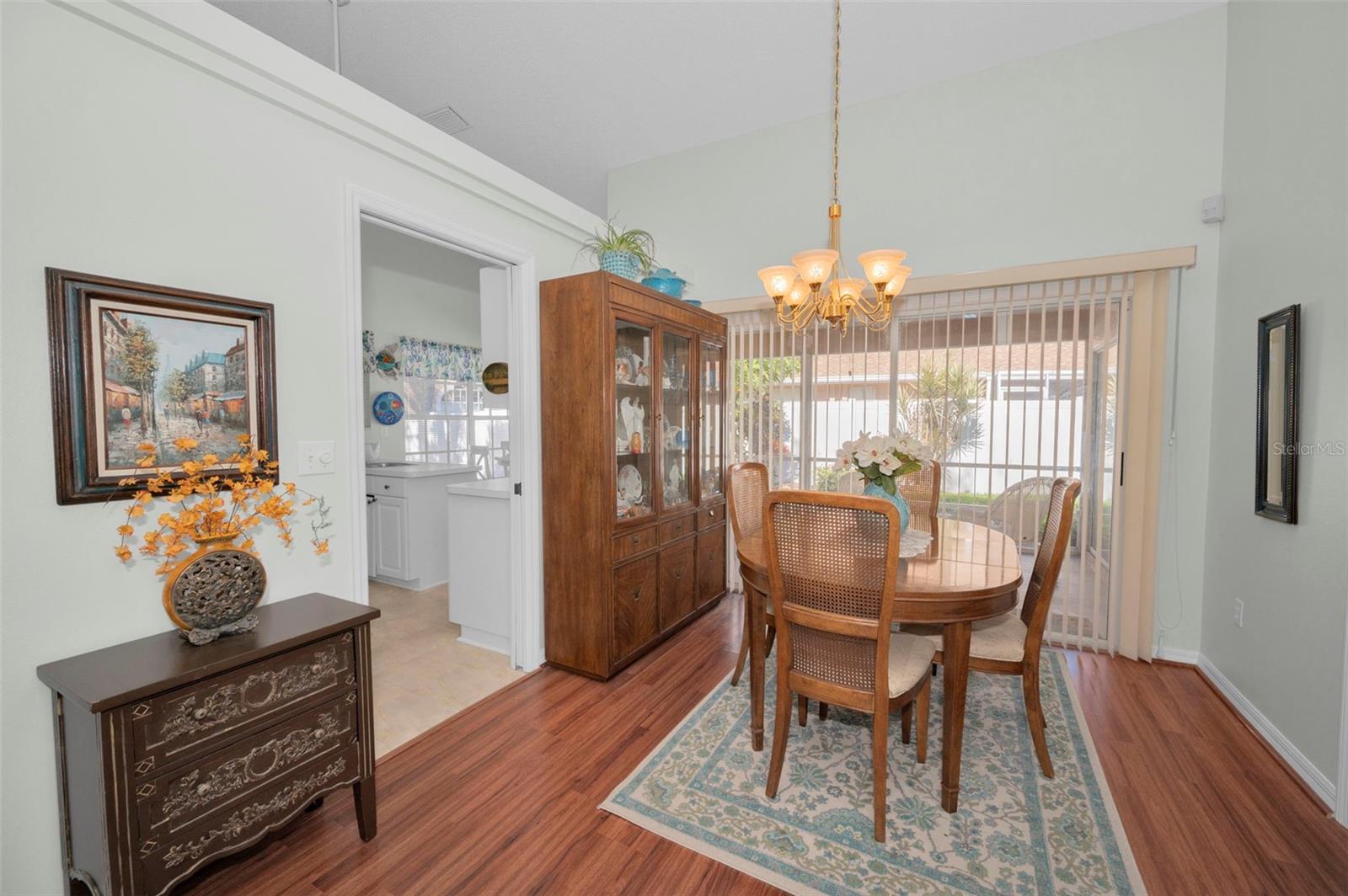 Image 15 of 64 For 3061 Overlook Place