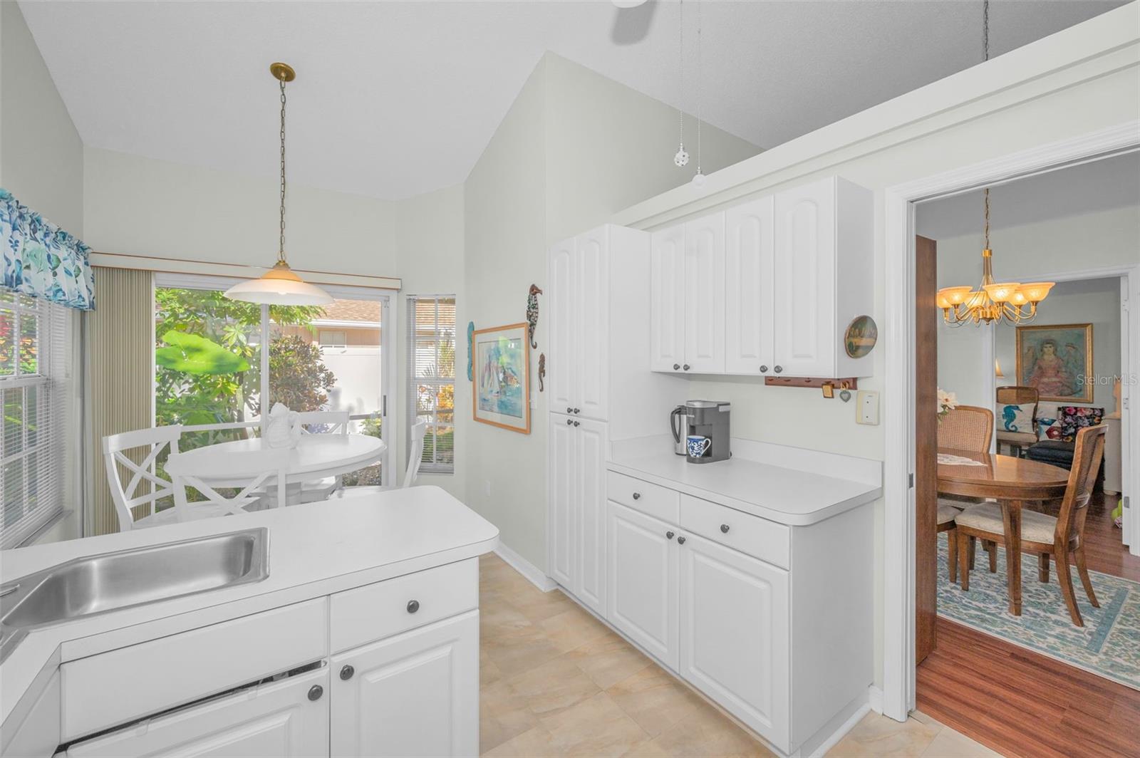 Image 19 of 64 For 3061 Overlook Place