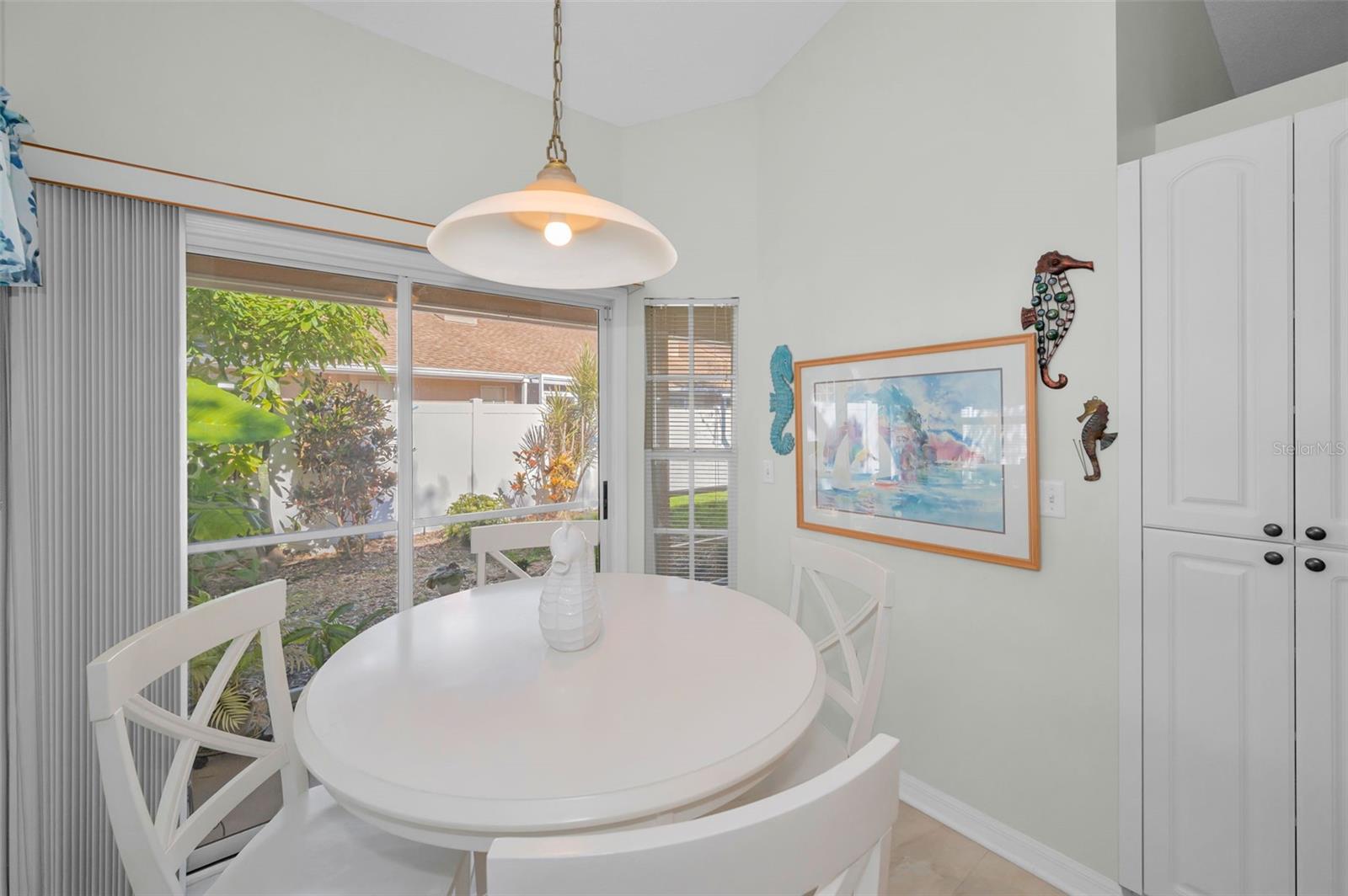 Image 22 of 64 For 3061 Overlook Place