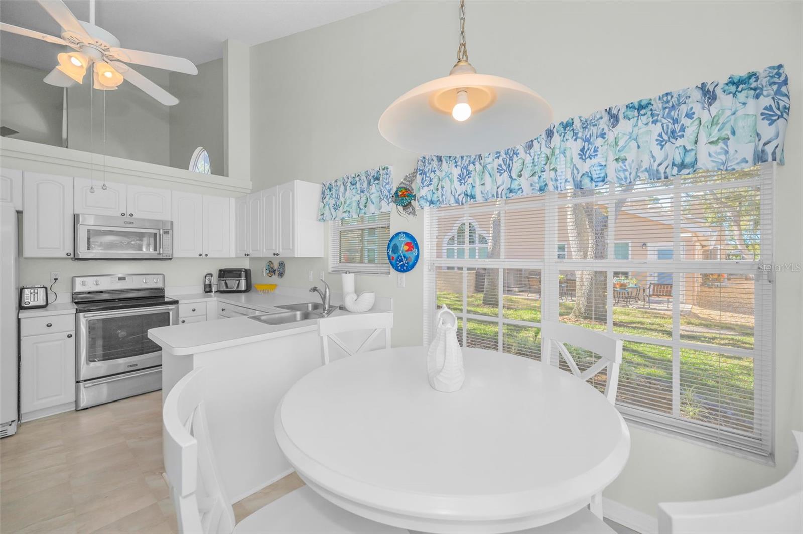 Image 24 of 64 For 3061 Overlook Place