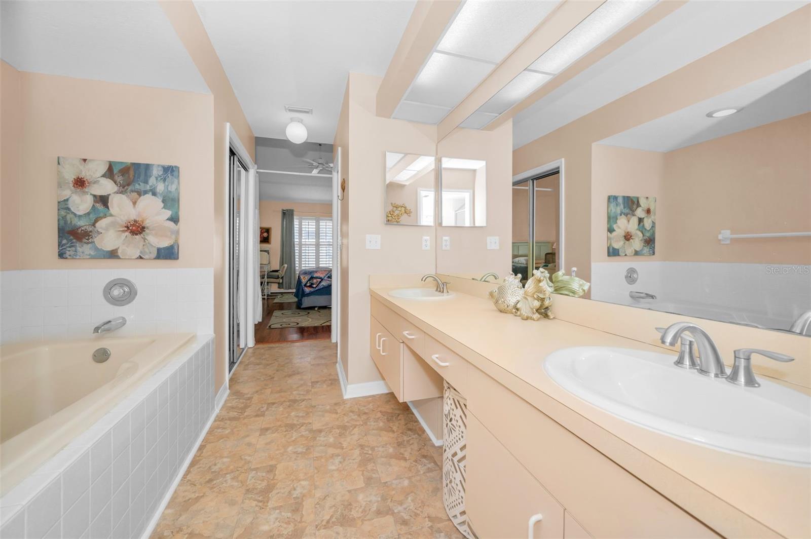 Image 31 of 64 For 3061 Overlook Place