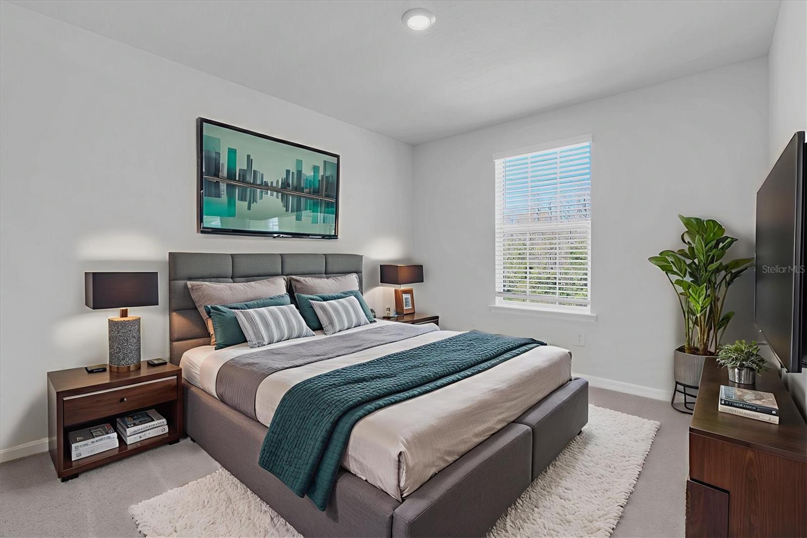 Image 3 of 41 For 17594 Pleasantview Boulevard