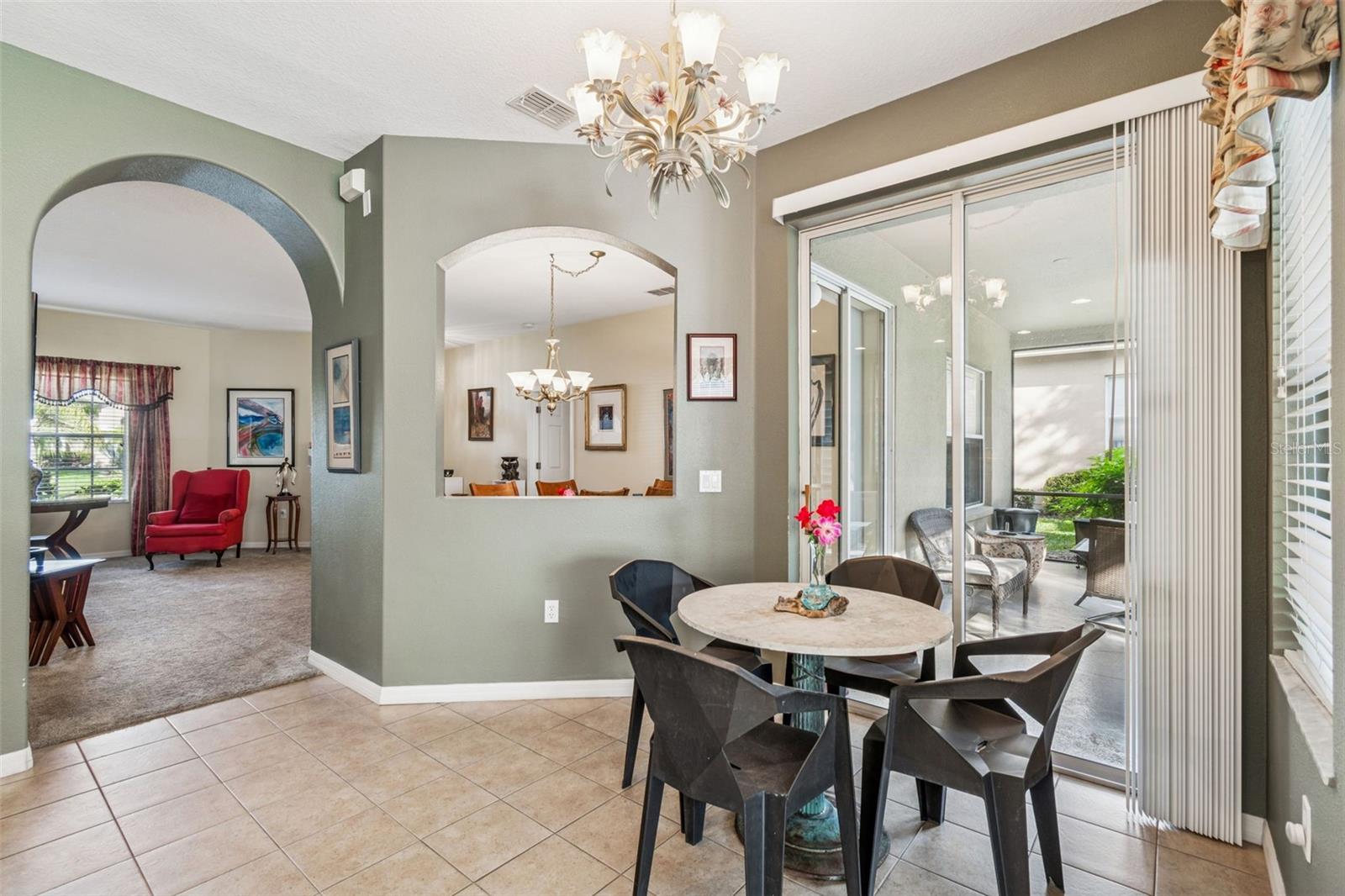 Image 10 of 59 For 18902 Grand Club Drive