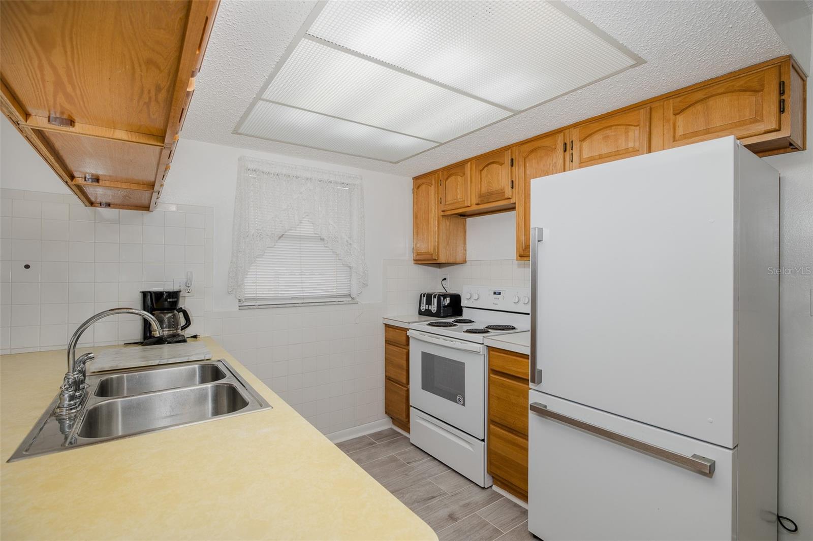 Image 18 of 50 For 11196 Redgate Street